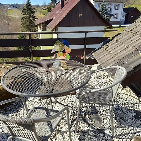 Erdmannshoehle Im Suedschwarzwald Hasel